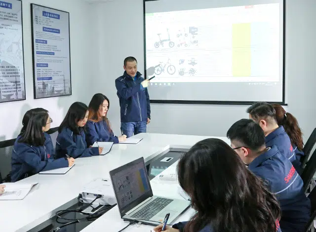 Gold Service Team 1